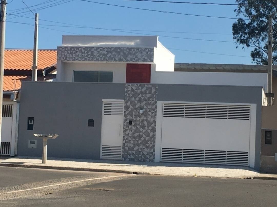 #2070 - Casa para Venda em Nova Odessa - SP