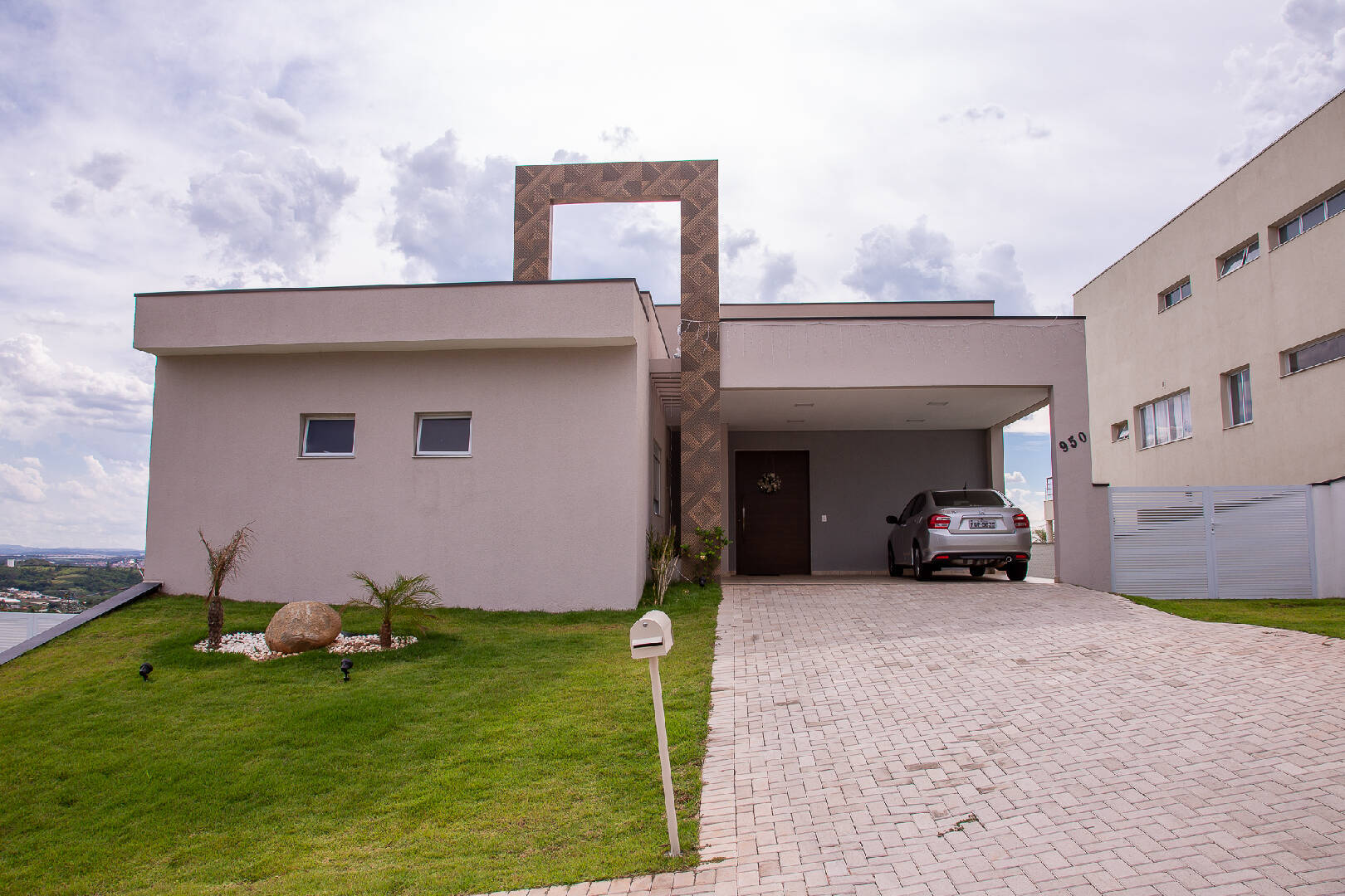 #2196 - Casa para Venda em Vinhedo - SP
