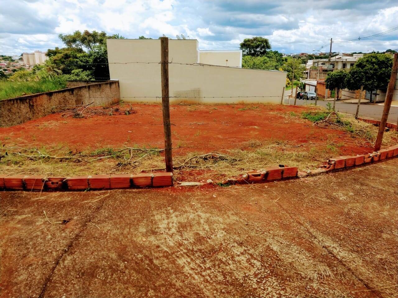 #2270 - Terreno para Venda em Nova Odessa - SP