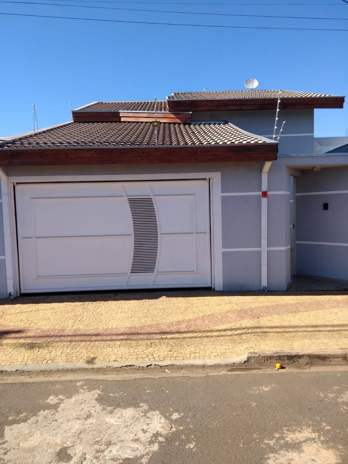 #2300 - Casa para Venda em Nova Odessa - SP