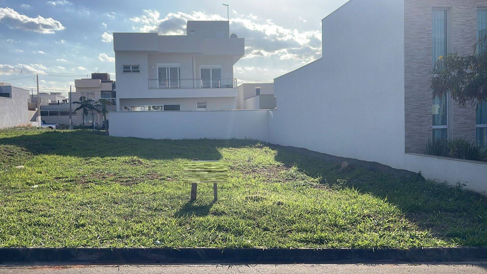 #2469 - Terreno em condomínio para Venda em Sumaré - SP