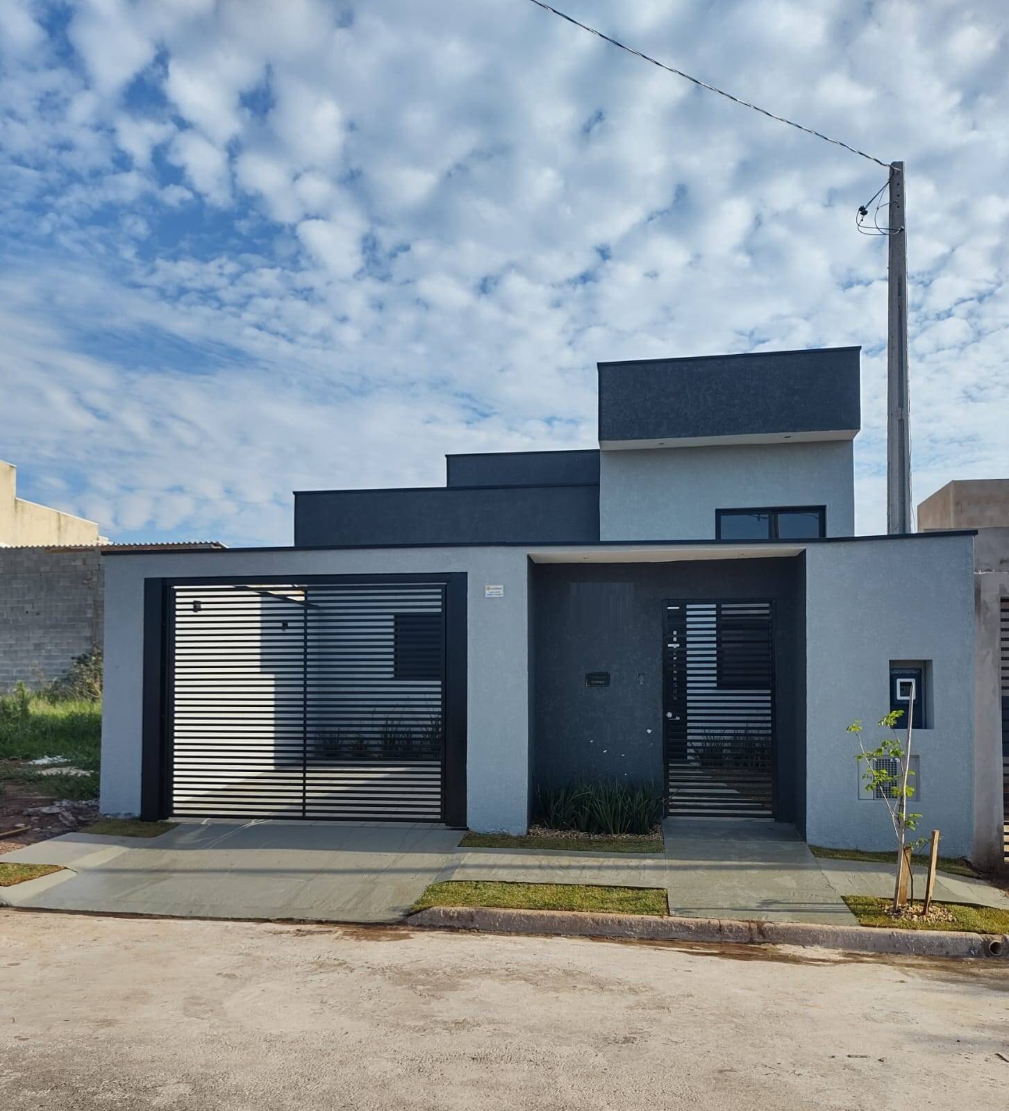 #2588 - Casa para Venda em Hortolândia - SP