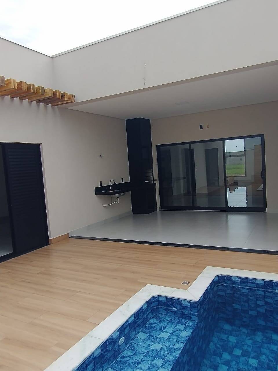 #2693 - Casa em condomínio para Venda em Nova Odessa - SP