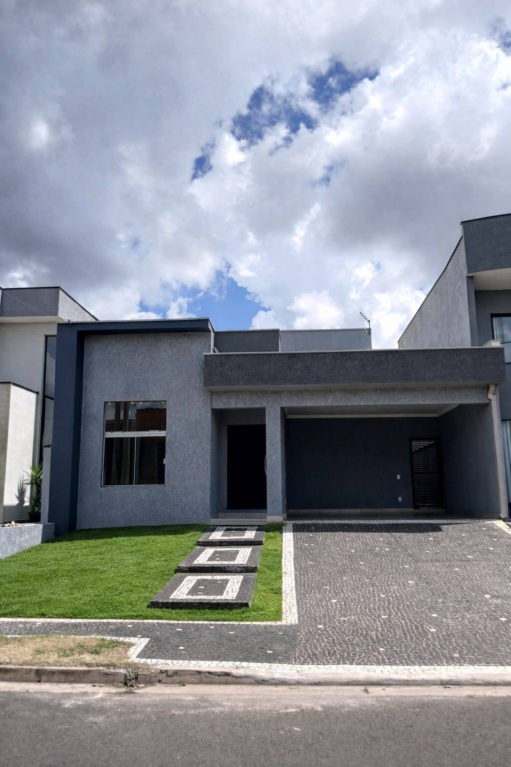 #2881 - Casa em condomínio para Venda em Sumaré - SP