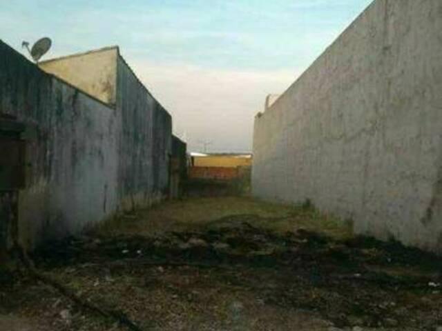 #2210 - Terreno para Venda em Nova Odessa - SP