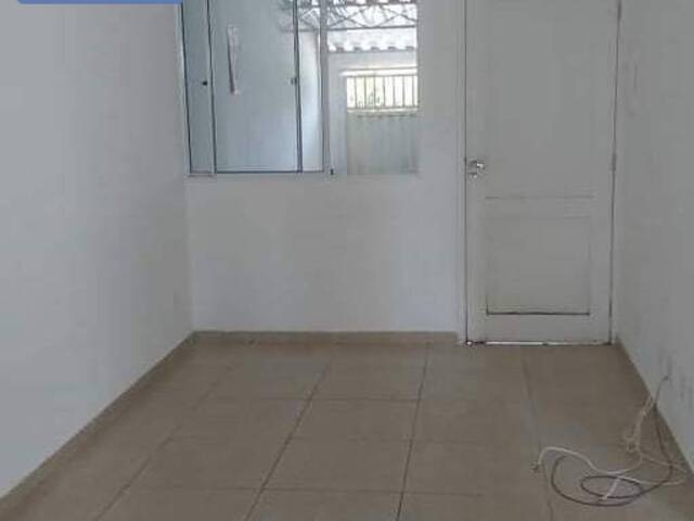 #2215 - Casa para Venda em Nova Odessa - SP - 3