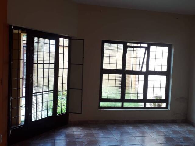 #2440 - Casa para Venda em Sumaré - SP - 1
