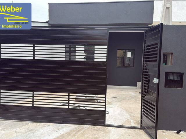 #2557 - Casa para Venda em Sumaré - SP - 2
