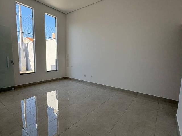 #2815 - Casa para Venda em Sumaré - SP - 3