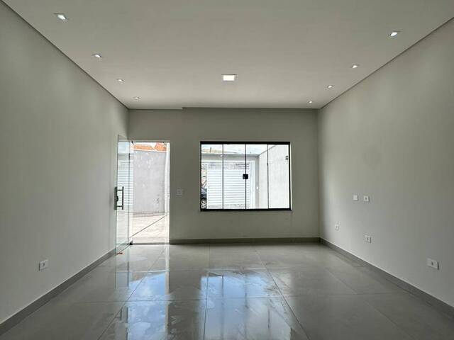 #2869 - Casa para Venda em Sumaré - SP - 2