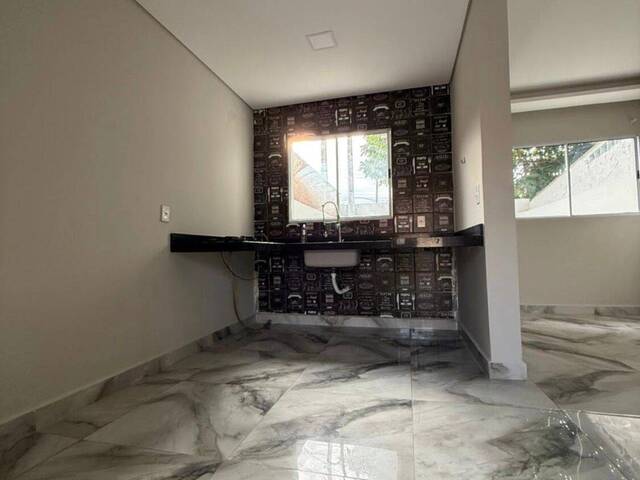 Sobrado para Venda em Sumaré - 3
